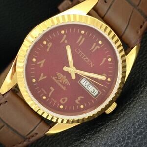 Vintage 1974 Citizen Automatic Mens Gold Watch W/daydate & Arabic accents